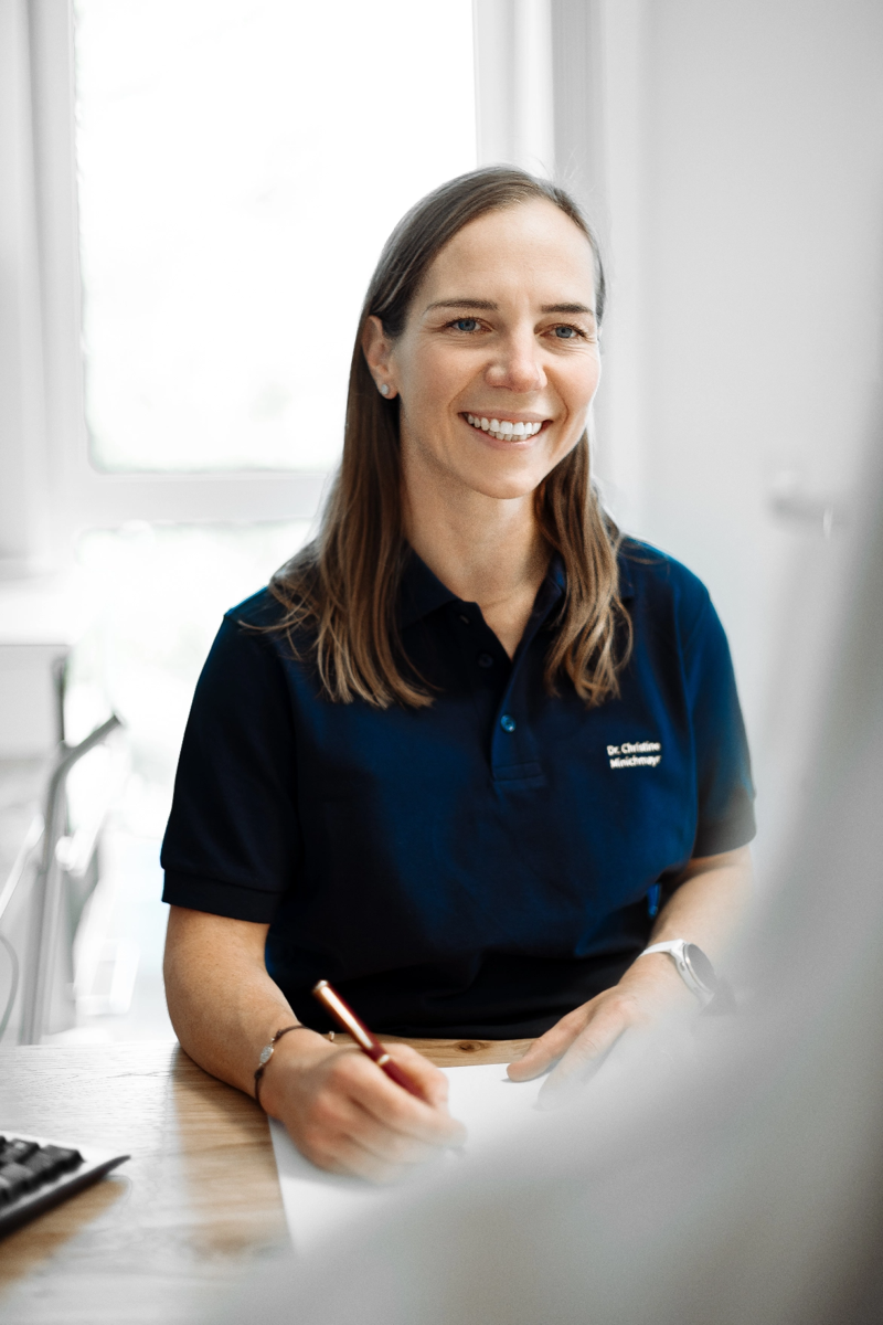 Dr. Christine Minichmayr | Fachärztin für Gynäkologie & Geburtshilfe Dr. Christine Minichmayr | Fachärztin für Gynäkologie & Geburtshilfe